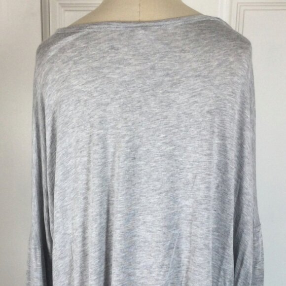 Acting Pro Gray Gold Sequins Deer Shirt XL Holiday Christmas Blingy Boutique Top - Picture 10 of 11